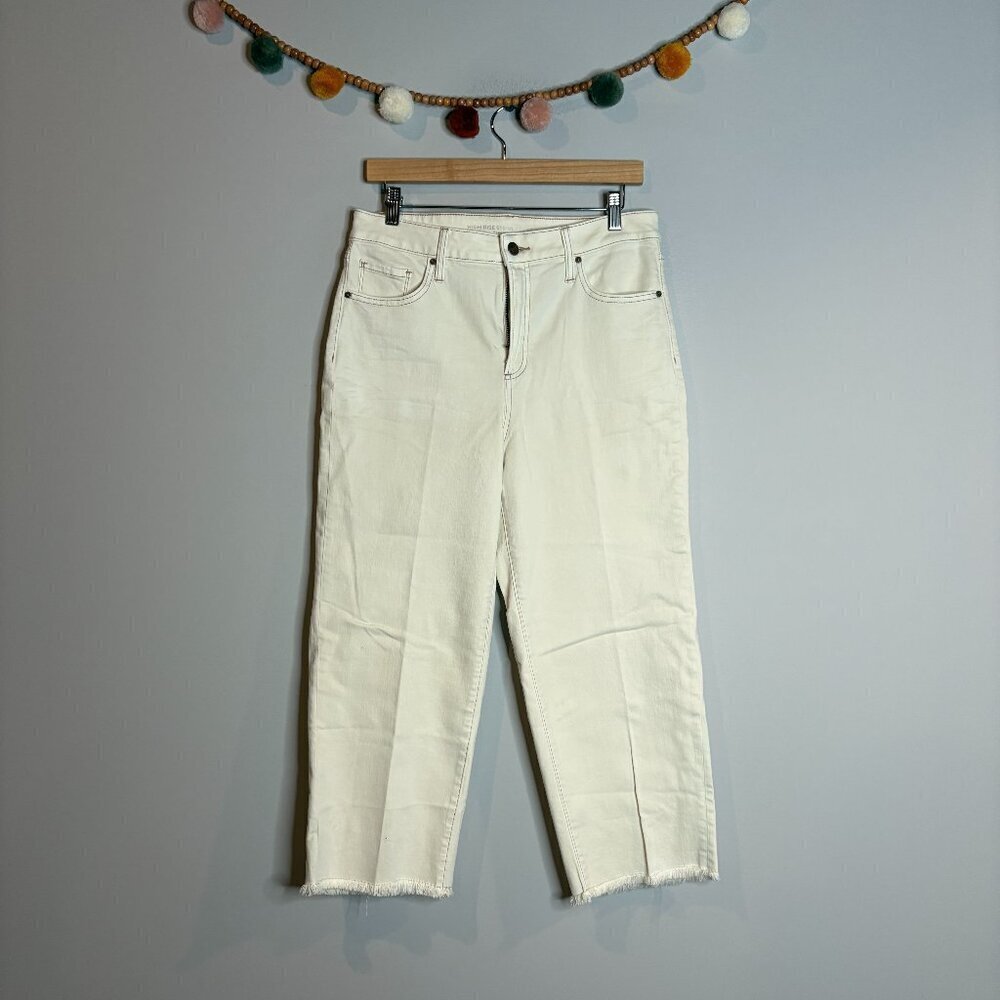 Chico's Off White High Rise Straight Leg Crop jeans
